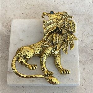 Anthropologie Gold Lion Brooch